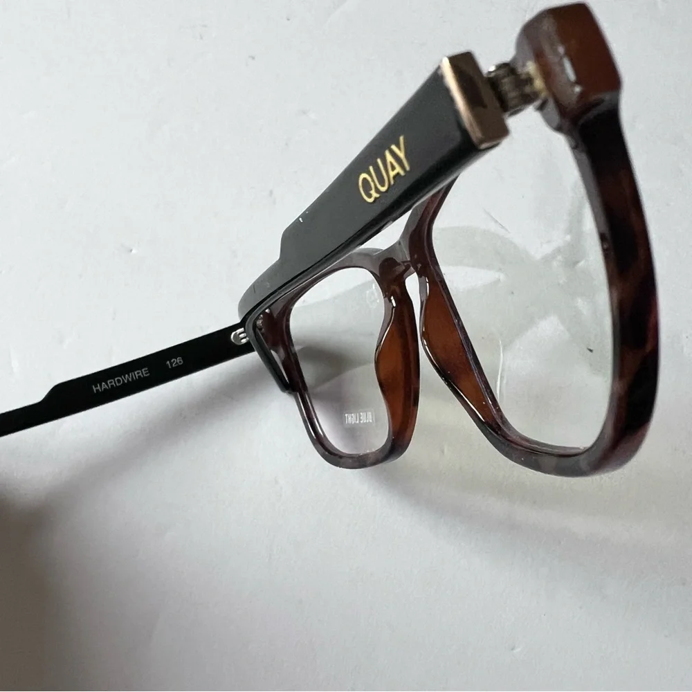QUAY HARDWIRE 126 BLUELIGHT READING GLASSES NO MAGNIFICATION TORTOISE BLACK NWOT